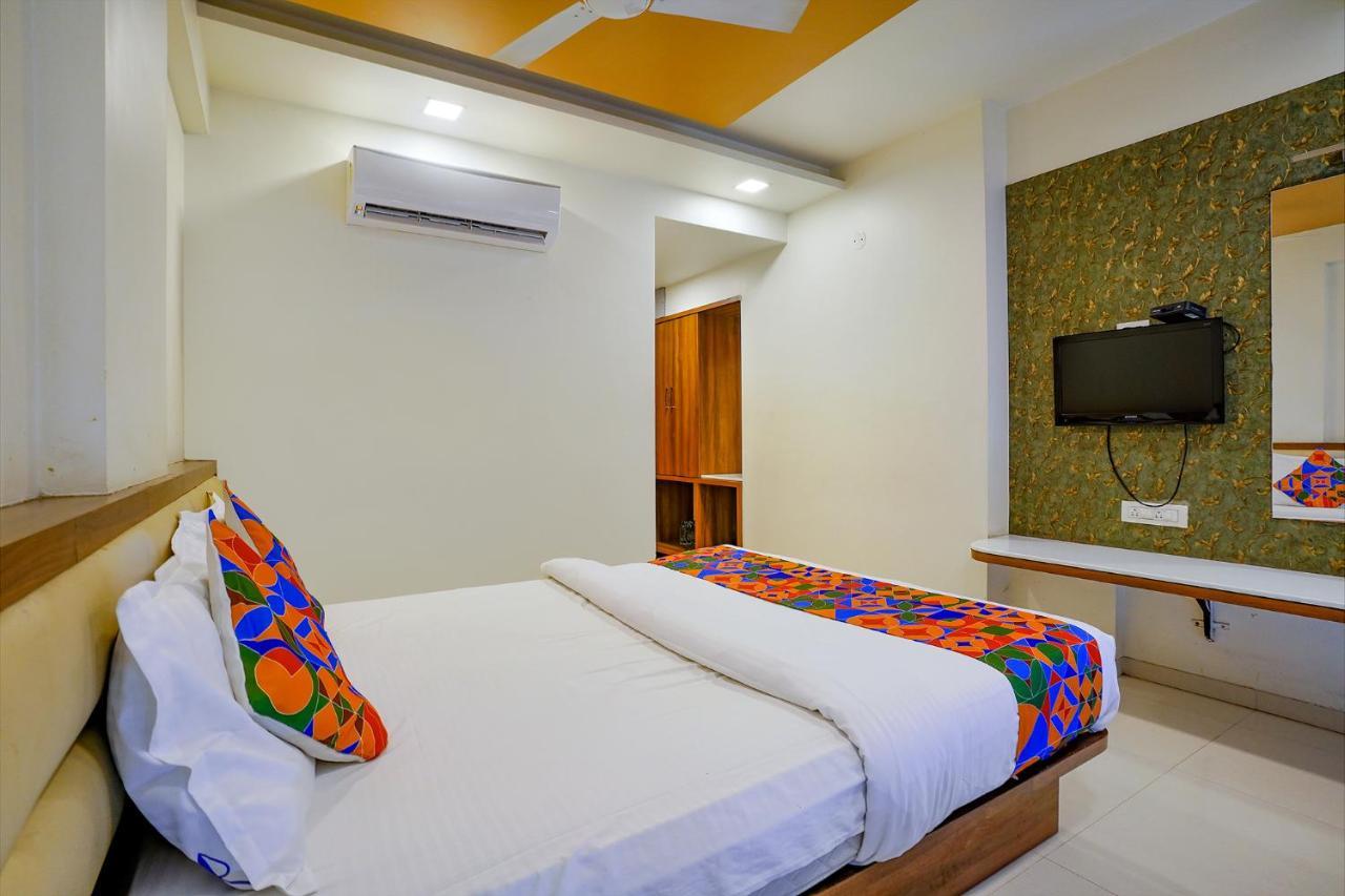 Fabhotel Ramjis Residency Nášik Exteriér fotografie